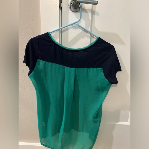 SO Loose Short Sleeve Navy Blue Front Green Back Shirt - Picture 2 of 3